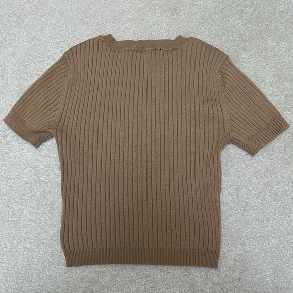 Tan ribbed tshirt - Picture 4 of 4